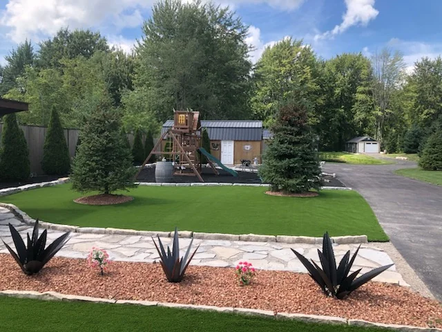 Lawns & outdoor living project photo 2